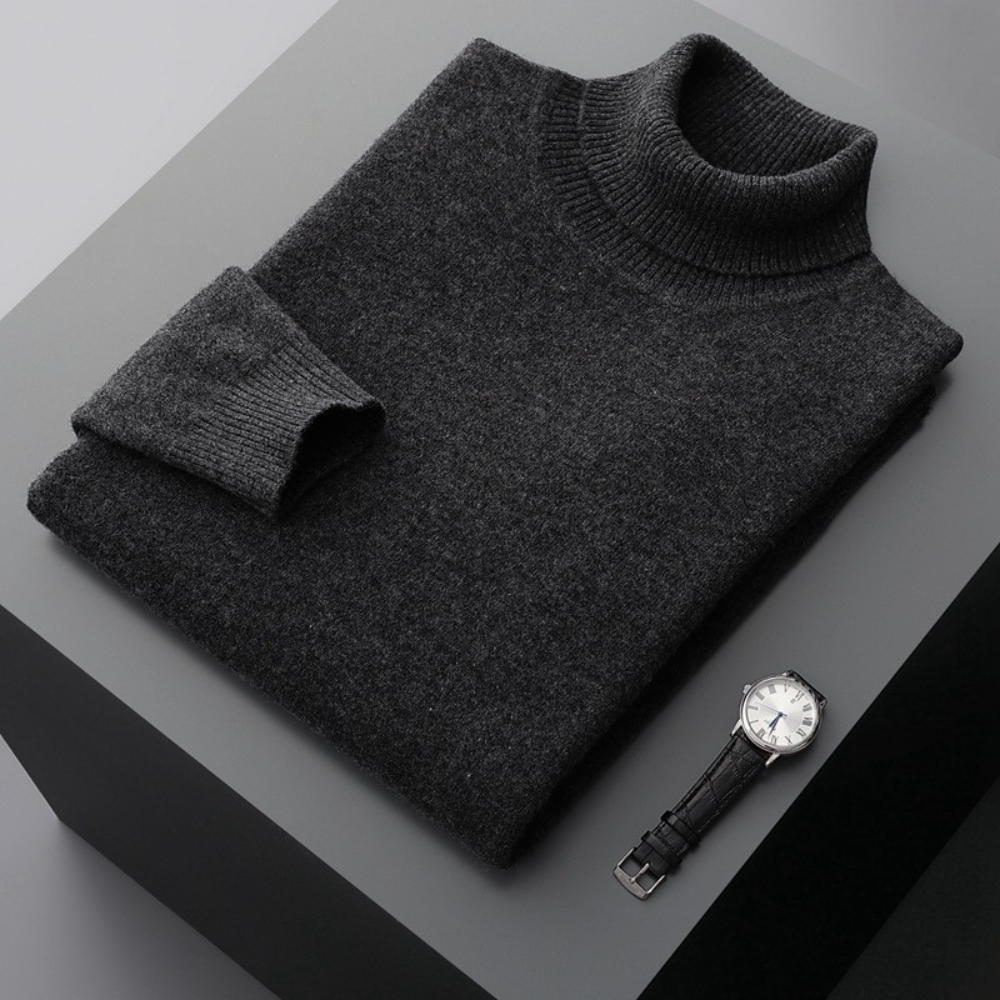 James - Classic Turtleneck Knit